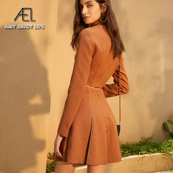 AEL dvoudílné Šaty Ženy Elegantní Čtvercový Výstřih Dlouhý Rukáv Tlačítko Sukně Obleky-Line Office Lady Autumnn Sady 2020