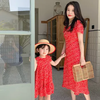 Rodič dítě v létě roku 2020 letní korejské dětské dlouhé sukně pro dívky, matka květinové sukně