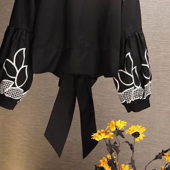 2020 Jaro a Léto Ženy Ležérní Košile korejský Elegantní Vyšívané Lucerna Rukáv Bavlněné Košile Ženy Svetr O-Krk Trička