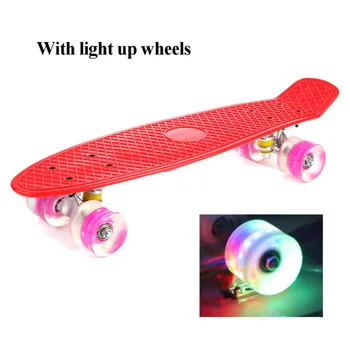22 Palců Čtyři kola Mini Longboard Skateboard Pastelové 3 Barvy Skate Deska Skateboard s LED Blikající Kola Retro Skateboard