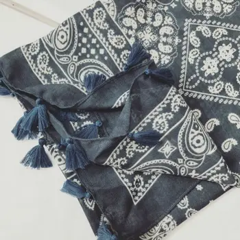 Módní ženy paisley šátek šedé barvy vintage střapce šátek vysoce kvalitní tlumiče muslimské zábaly velká pashmina print šátky