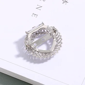 Krásný Věnec Brože Jasné Crystal Drahokamu Čepy Pro Svatební Svatební Šaty Klip Šátek Spona Pin Vysoce Kvalitní Šperky