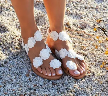 Ženy Sandály 2021 Nové Letní Boty Žena Bílé Květinové Ploché Sandály Plus Velikost Gladiator Sandalias Mujer Skluzu na Plážové Sandály