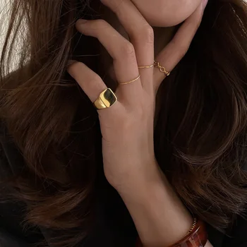 Okouzlující Zlaté Barvy Široké Čtvercové Kroužky Ploché Leštěné Geometrické Prsteny pro Ženy Nastavitelný Vintage Stohování Kroužky 2020 Hot Style