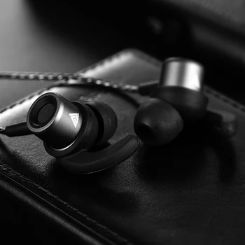 QKZ CK1 Sluchátka K telefonu, MP3, mp4 Hluk Izolační Stereo Sport V Ear Sluchátka Sluchátko fone de ouvido audifonos auriculares