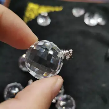 Přírodní tváří crystal ball přívěsek quartz crystsal kouli náhrdelník