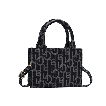 Crossbody tašky pro ženy, Peněženky a kabelky spojky tisk kanály módní taška falešné rameno designer černá korejský styl peněženka