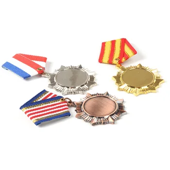 3ks Kovové Udělení Medaile Cti Slitiny Medaili Památníku Medaili za Činnost hospodářské Soutěže (Zlato, Stříbro, Bronz)