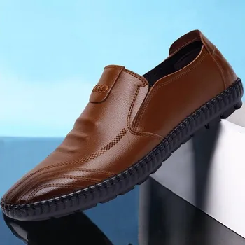 Nové jaro, podzim muži ploché boty ležérní obuv lehké, pohodlné pánské boty non-slip módní tenisky uik8