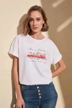 Trendyol Dámské bavlněné tričko Tisk Podrobné Přítel topy Ženy Pletené tričko TWOSS20TS0231