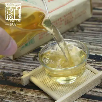 Baishaxi Anhua Tmavý Čaj s Zlatá Květina Tmavý Čaj Fu Cihlový 300g