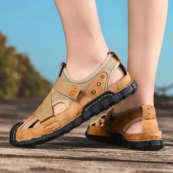 Nové Letní Muži Sandály Ležérní Beach Muži volný čas Boty Vysoce Kvalitní Pánské boty Prodyšné Římské Sandály Pánské Sandály Velikost 48