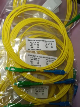 20ks/lot SC APC-SC UPC Simplex režimu 3.0 mm LSZH Fiber Optic Patch Kabel Pro CATV Sítě