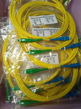 20ks/lot SC APC-SC UPC Simplex režimu 3.0 mm LSZH Fiber Optic Patch Kabel Pro CATV Sítě
