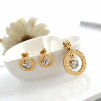 AAA Zirkony Zlaté Barvy Řetěz Přívěsek Náhrdelník Kulaté Duté Římské Číslo Design Luxusní Značky Šperky pro Ženy