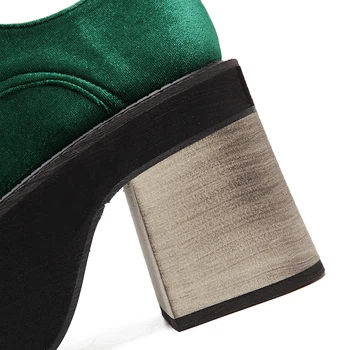 2018 nové sametové vysoce kvalitní módní Punk Rock platformy podpatky ženy Kotníkové boty Tlusté podpatky černé Víno červené, zelené boty