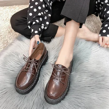 Dámské 2020 jarní kolo hlavy tlustým dno zvýšené mokasíny Korean Harajuku retro styl malé kožené boty