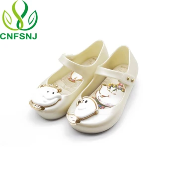 CNFSNJ 2019 jaro Léto Prodyšný ležérní Krásu ie Mini Želé Šálek Princezna Non-slip Dívky boty Módní sandály
