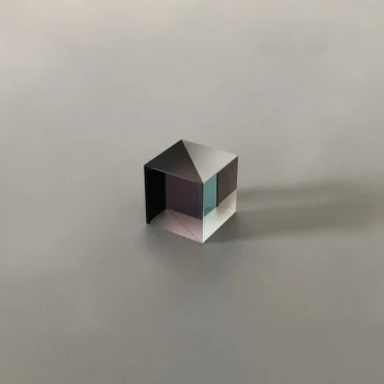 Beam Splitter Prism Semi-reflexní Transflective10*10*10mm Rozdělit Ratio1:1Optical Skla, Tři-sided AR Povlak Zpracování Vlastní
