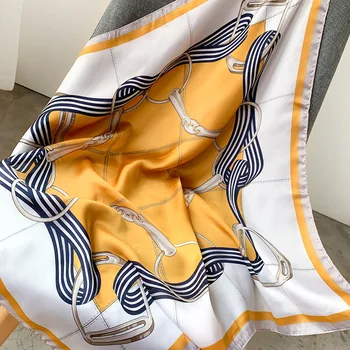 2020 Luxusní značky, Opalovací krém hedvábné Šátky letní nové přímořské šátek populární proužek Tisk Plážový ručník lady zimní Šátek 70X70CM