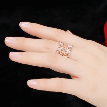 CWWZircons Luxusní 585 Rose Gold Plné Zirkony CZ Květ Velké Svatební Prsteny pro Ženy Zásnubní Svatební Plesové Šperky R150