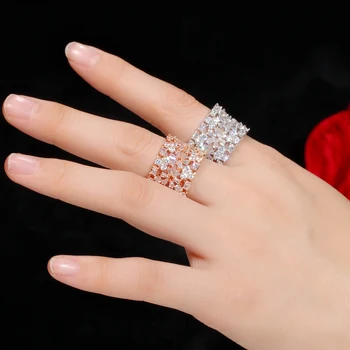 CWWZircons Luxusní 585 Rose Gold Plné Zirkony CZ Květ Velké Svatební Prsteny pro Ženy Zásnubní Svatební Plesové Šperky R150
