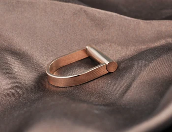 JeeMango Láska Design, Klasický Kroužek Jednoduchý Titanové Nerezové Oceli Zásnubní Snubní Prsteny Pro Ženy, Barva Zlata Šperky R17042